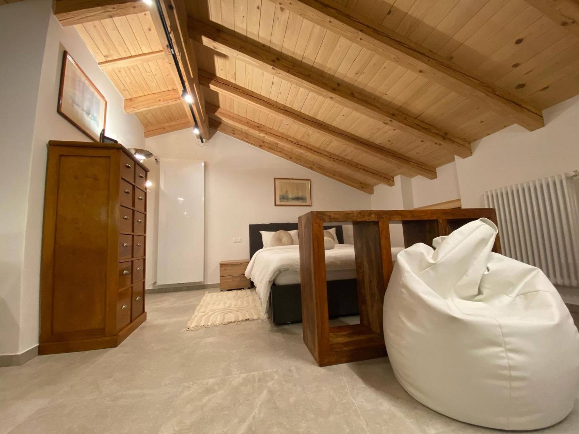 Al Vicolo Bed & Breakfast Trento Ngoại thất bức ảnh